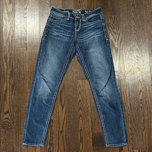 Buckle Black Women’s Dark Blue Skinny Jeans Fit No. 53 - Sz 26x32